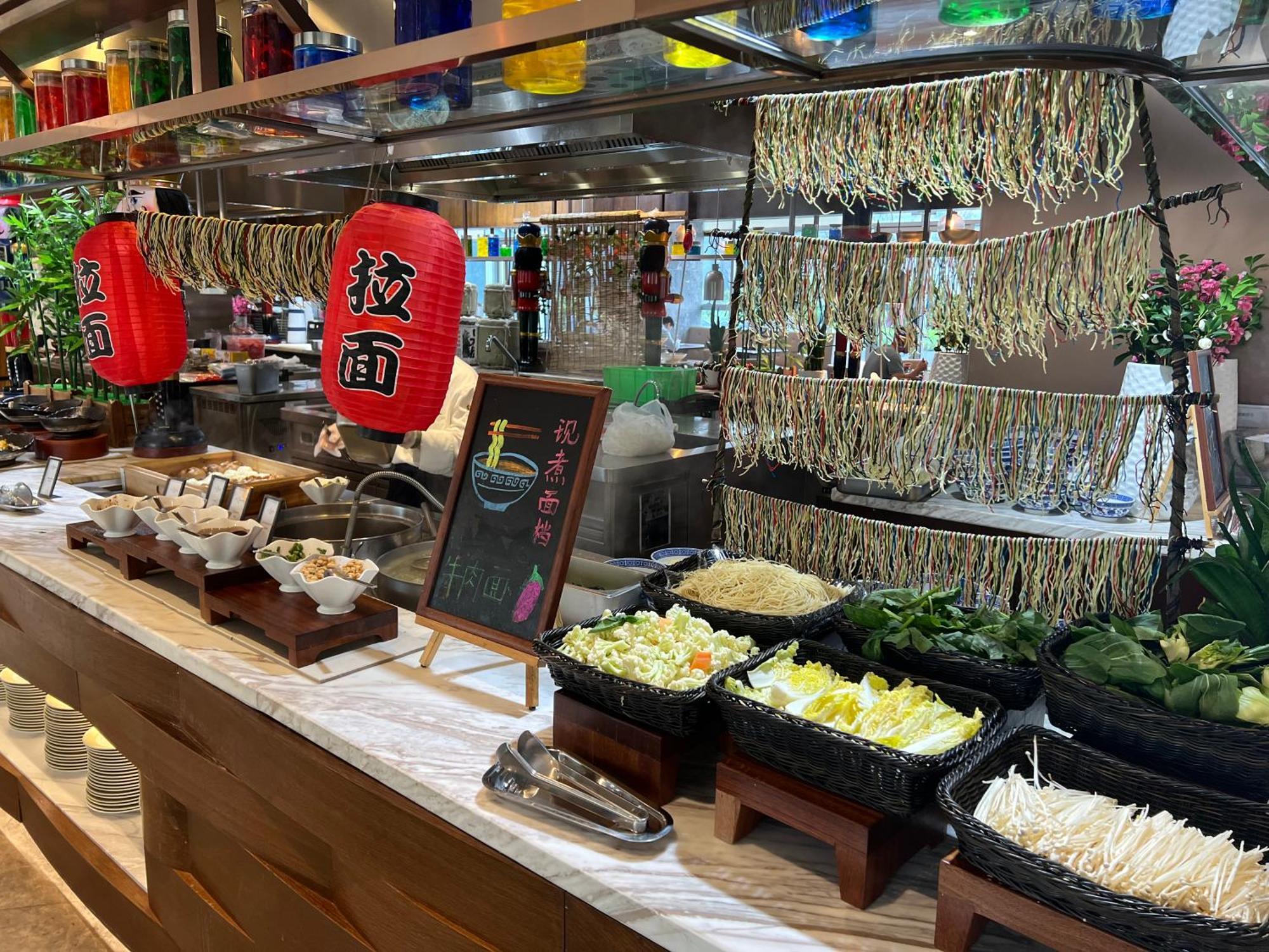 Grand Barony Qingdao Airport Hotel Экстерьер фото