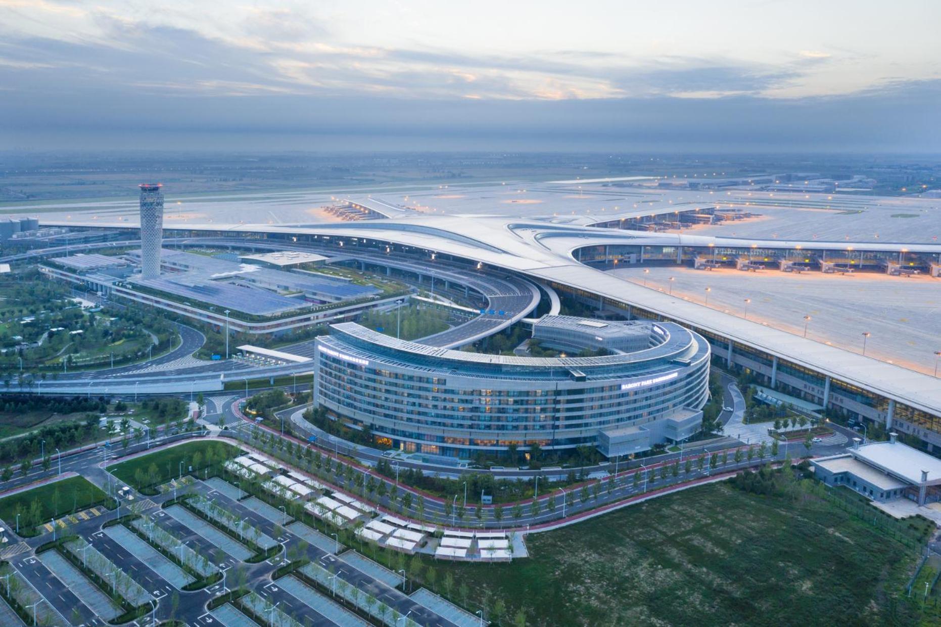 Grand Barony Qingdao Airport Hotel Экстерьер фото